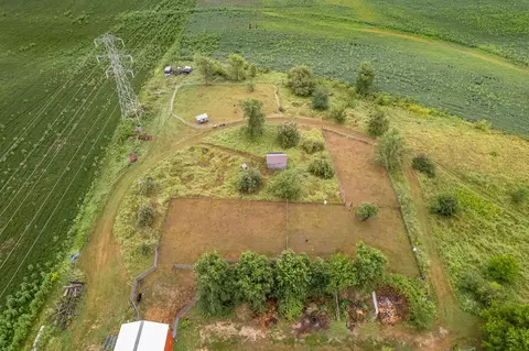 View/Area - 1516 E Philhower Rd, Beloit, WI 53511 photo 5 of 13