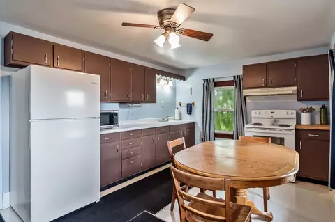 Kitchen - 1516 E Philhower Rd, Beloit, WI 53511 photo 8 of 8