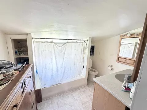 Bath - n1468 16th Road, Montello, WI 53949 photo 1 of 1