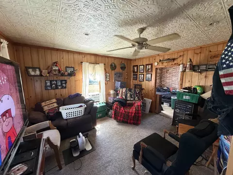 Living - n1468 16th Road, Montello, WI 53949 photo 1 of 2
