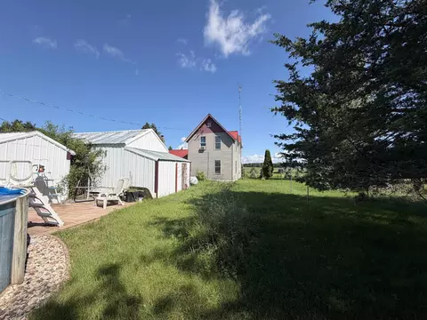 Exterior - n1468 16th Road, Montello, WI 53949 photo 2 of 5
