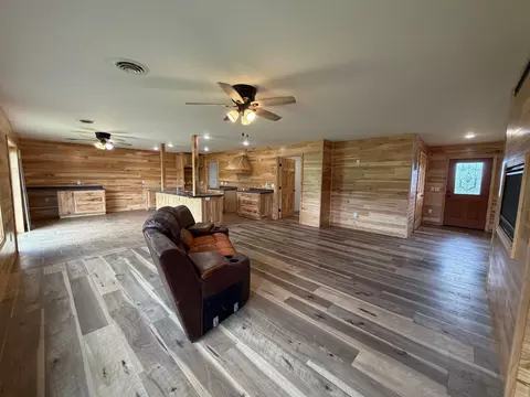 Living - w10864 Santas Loop, Wonewoc, WI 53968 photo 1 of 3