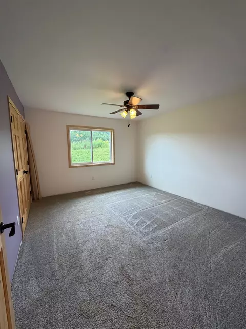 Bedroom - w10864 Santas Loop, Wonewoc, WI 53968 photo 3 of 4