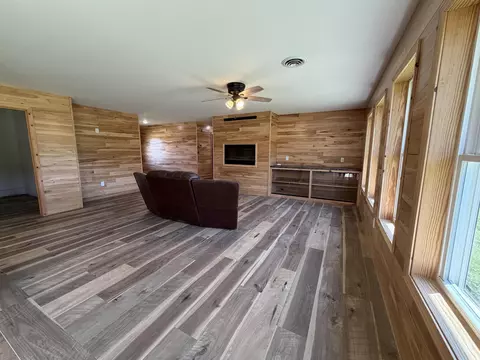 Living - w10864 Santas Loop, Wonewoc, WI 53968 photo 1 of 1