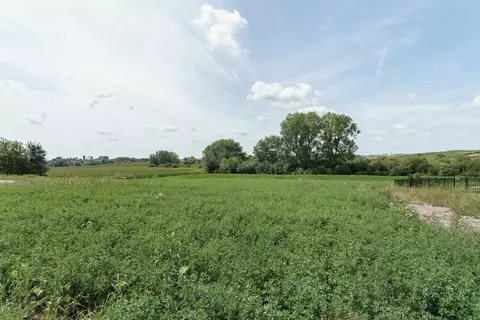 1201 Kyron Dr, Waunakee, WI 53597