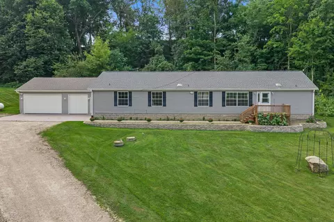 s1644 County Road Wd, Reedsburg, WI 53959