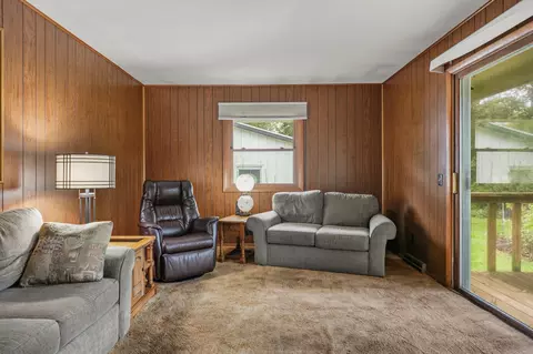 Living - 2913 Post Rd, Madison, WI 53713 photo 4 of 5