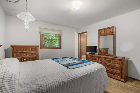 Bedroom - 2913 Post Rd, Madison, WI 53713 photo 6 of 8