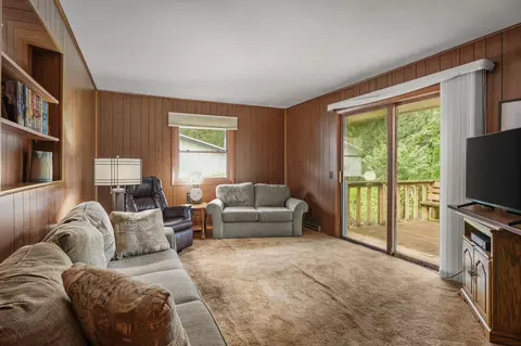 Living - 2913 Post Rd, Madison, WI 53713 photo 3 of 5