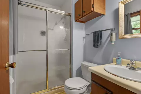 Bath - 2913 Post Rd, Madison, WI 53713 photo 1 of 3