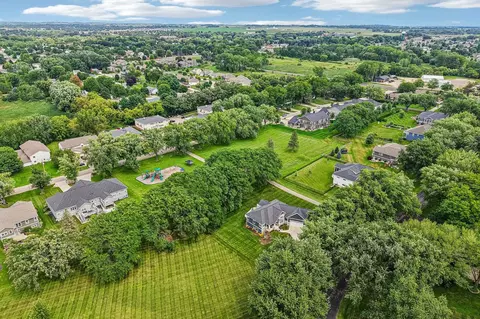 View/Area - 4538 E Oak Ln, Windsor, WI 53598 photo 5 of 10
