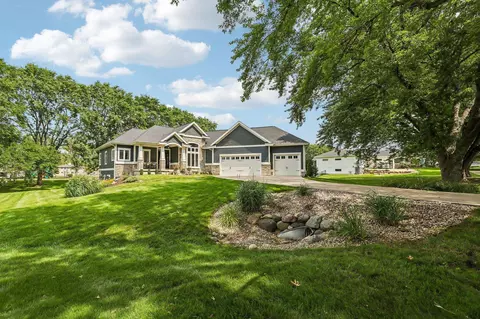 Exterior - 4538 E Oak Ln, Windsor, WI 53598 photo 4 of 17