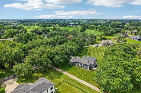 View/Area - 4538 E Oak Ln, Windsor, WI 53598 photo 9 of 10
