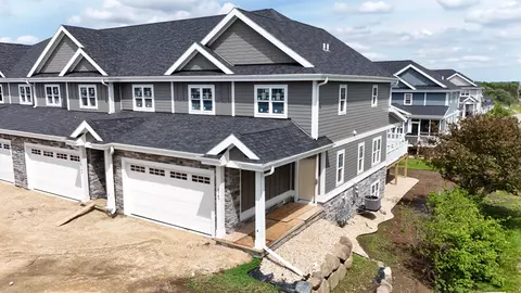 Exterior - 4747 Bellflower Dr, Deforest, WI 53532 photo 2 of 3
