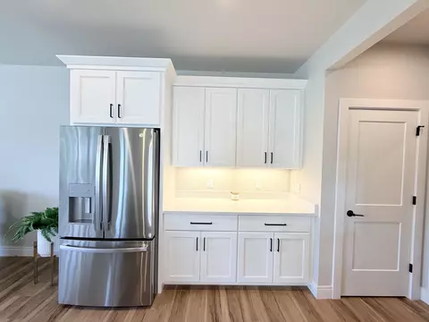 Kitchen - 4747 Bellflower Dr, Deforest, WI 53532 photo 4 of 4