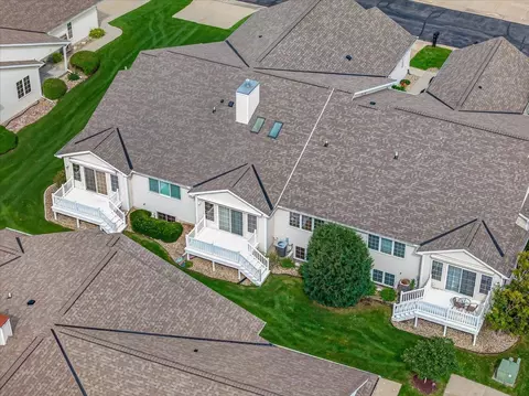 622 Springbrook Cir #43, Deforest, WI 53532 photo 81
