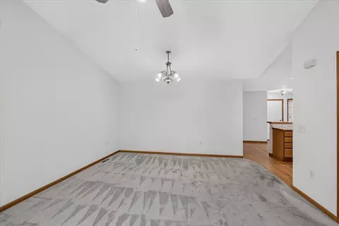 622 Springbrook Cir #43, Deforest, WI 53532 photo 21