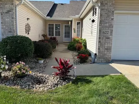 622 Springbrook Cir #43, Deforest, WI 53532 photo 2