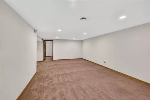 622 Springbrook Cir #43, Deforest, WI 53532 photo 61