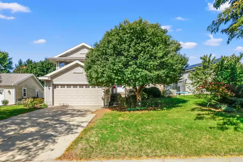 2338 Quartz Ln, Madison, WI 53719