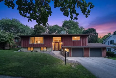 6506 Gettysburg Dr, Madison, WI 53705