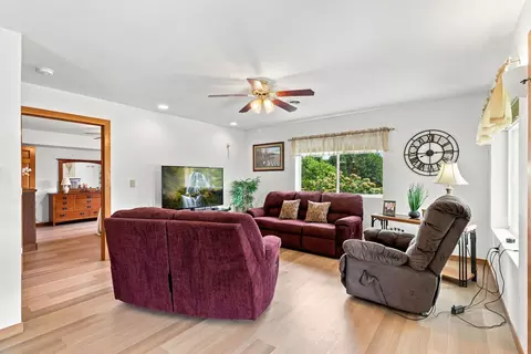 Living - n2490 Carnie Road, Monroe, WI 53566 photo 4 of 9