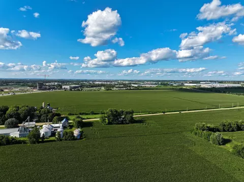 View/Area - 2724 E Stateline Rd, Beloit, WI 53511 photo 9 of 16
