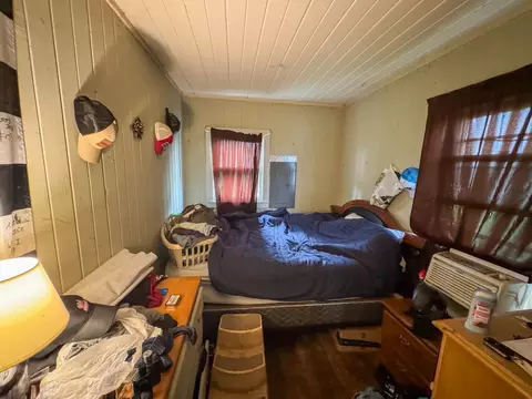 Bedroom - 2724 E Stateline Rd, Beloit, WI 53511 photo 1 of 1