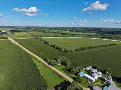 View/Area - 2724 E Stateline Rd, Beloit, WI 53511 photo 12 of 16