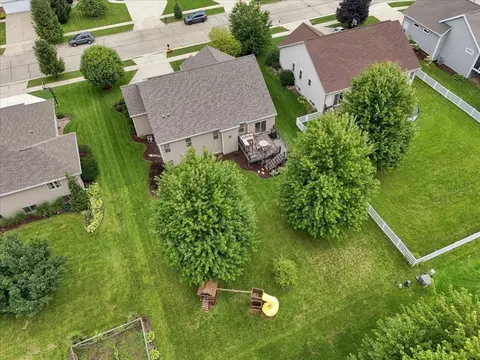 856 Peace Ln, Oregon, WI 53575 photo 58