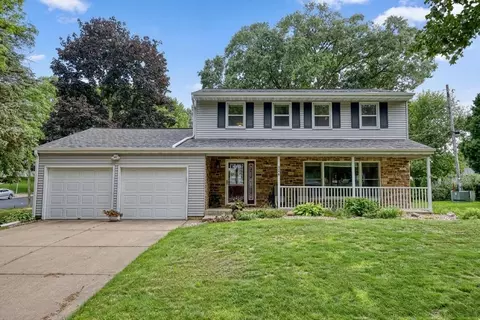 7315 Voss Pkwy, Middleton, WI 53562
