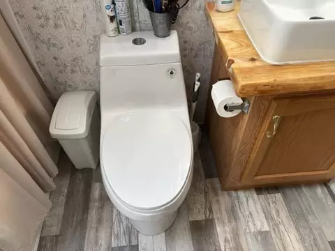 Bath - 832 Ruffalo Dr, Plainfield, WI 54966 photo 8 of 9