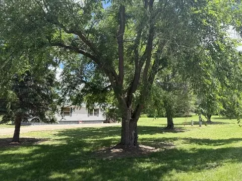 Exterior - 832 Ruffalo Dr, Plainfield, WI 54966 photo 2 of 26
