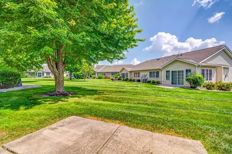 Exterior - 640 Springbrook Cir, Deforest, WI 53532 photo 3 of 6
