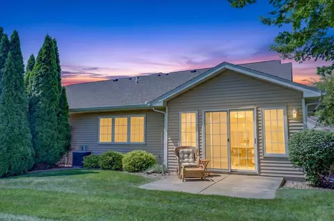 Exterior - 640 Springbrook Cir, Deforest, WI 53532 photo 6 of 6