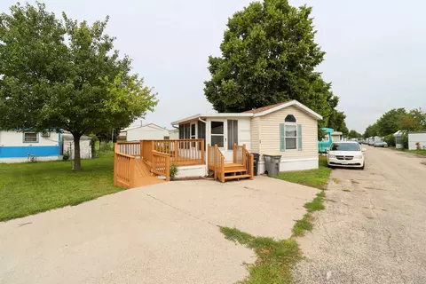 4685 Mormon Coulee Rd # 35, La Crosse, WI 54601
