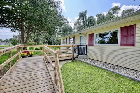 2012 S Terry Ct, Beloit, WI 53511 photo 4