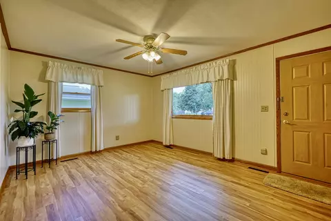 2012 S Terry Ct, Beloit, WI 53511 photo 5