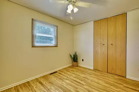 2012 S Terry Ct, Beloit, WI 53511 photo 16