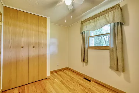 2012 S Terry Ct, Beloit, WI 53511 photo 18