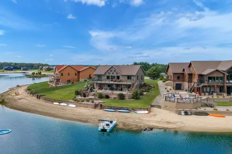 n8474 White Sand Court, New Lisbon, WI 53950