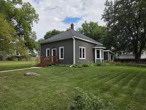 515 E Kinder St, Richland Center, WI 53581