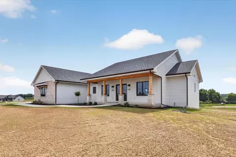 Exterior - 5452 E Kido Way, Harmony, WI 53563 photo 2 of 10