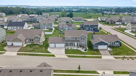 302 Brett St, Belleville, WI 53508