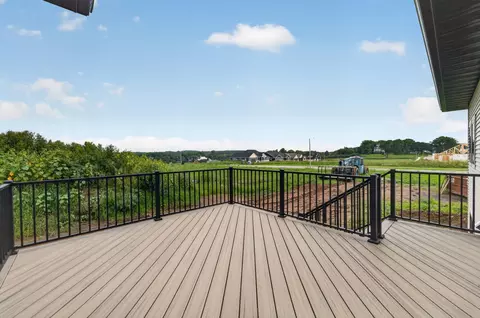 Exterior - 636 Rustic Rise Way, Verona, WI 53593 photo 3 of 3
