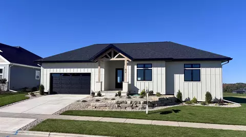 Exterior - 636 Rustic Rise Way, Verona, WI 53593 photo 1 of 4