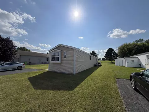 1416 Flyway Dr, Waupun, WI 53963