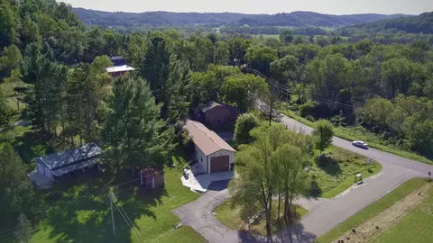 22445 County Hwy Sr, Richland Center, WI 53581