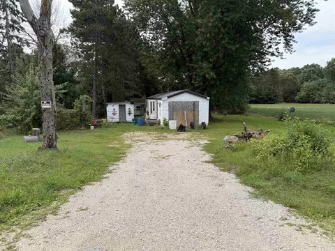 n8007 County Road D, Neshkoro, WI 54960