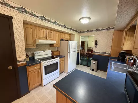 Kitchen - 14 Eldon Ct, Madison, WI 53716 photo 1 of 3
